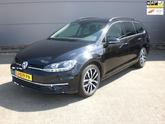 Volkswagen Golf Variant - 1.0 TSI Highline 115pk Automaat (DSG)/Navigatie/Parkeer