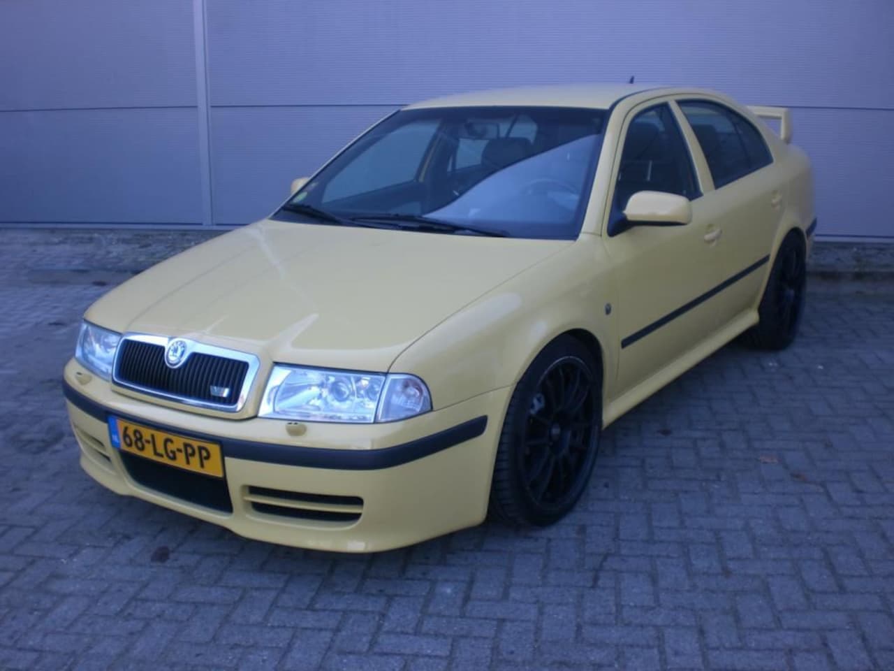 Skoda Octavia - 1.8 T RS 1.8 T RS - AutoWereld.nl