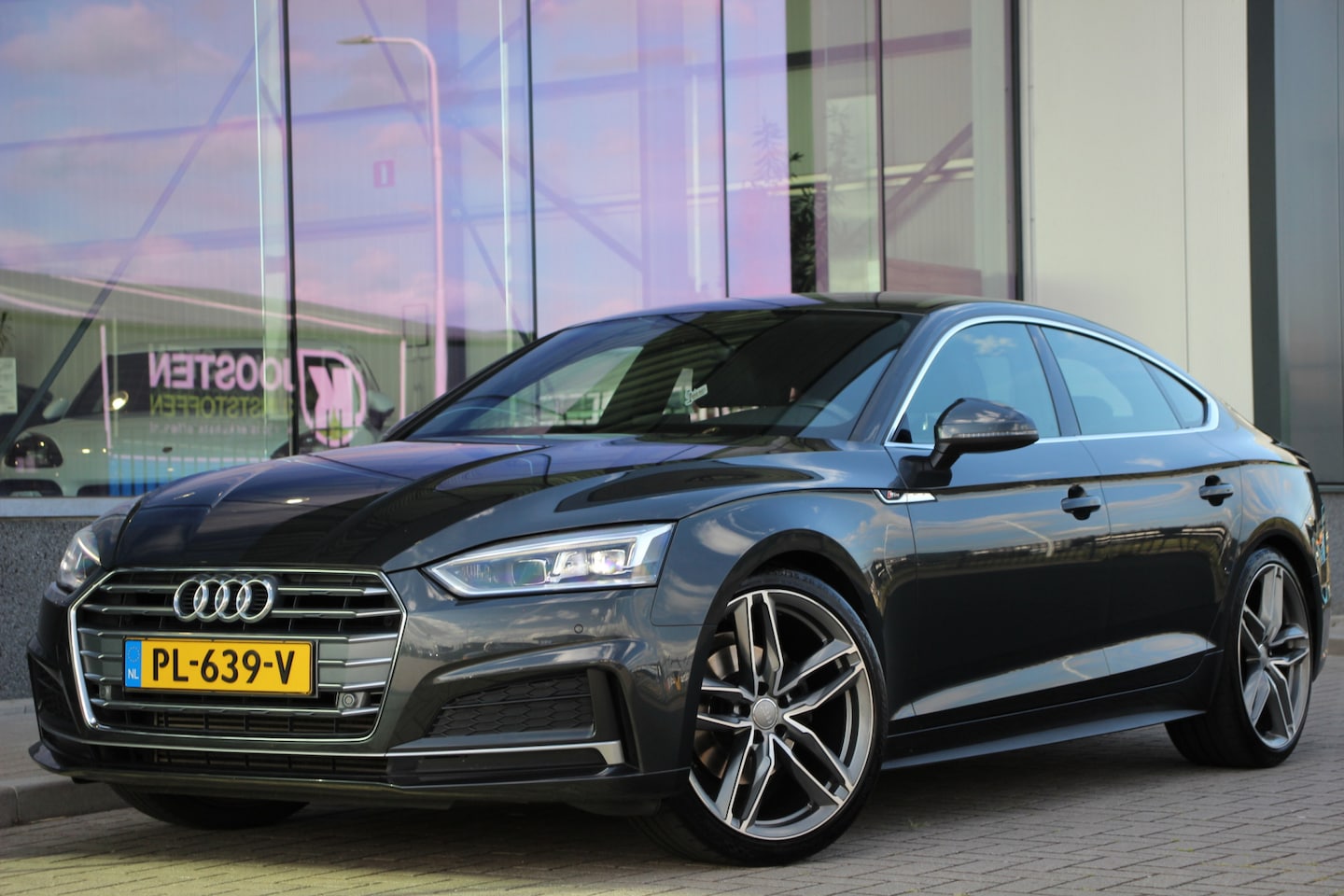 Audi A5 Sportback - 2.0 TFSI Sport S-Line | 20'' | 191PK | Elek. Trekhaak - AutoWereld.nl