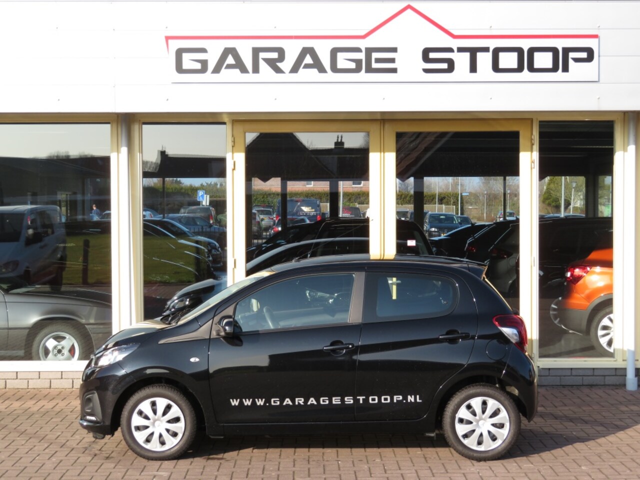 Peugeot 108 - 1.0 e-VTi Active 1.0 e-VTi Active, Airco, zeer nette staat!!!!!!! - AutoWereld.nl