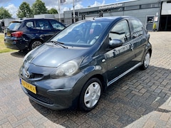 Toyota Aygo - 1.0-12V + 5Drs - Nette Auto