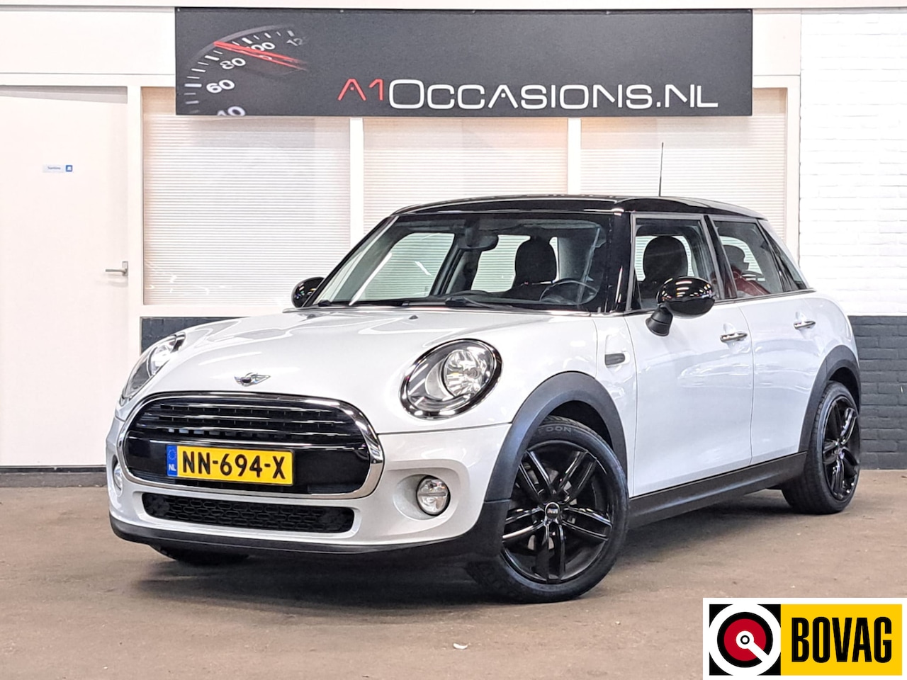 MINI Cooper - Mini 1.5 Business + NAVI - AutoWereld.nl