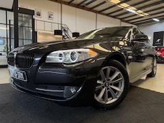 BMW 5-serie - 520i High Executive| Steptronic automaat| Start stop systeem| Xenon| Navigatie| Lage KM| L