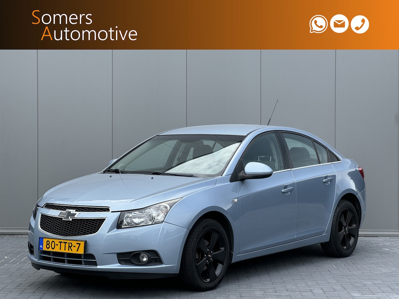 Chevrolet Cruze - 1.8 LTZ Automaat | Navigatie | 17" | Trekhaak - AutoWereld.nl