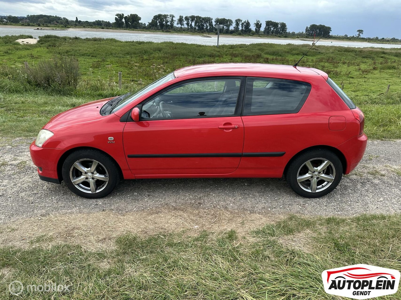 Toyota Corolla - 1.4 VVT-i Linea Terra 1.4 VVT-i Linea Terra - AutoWereld.nl