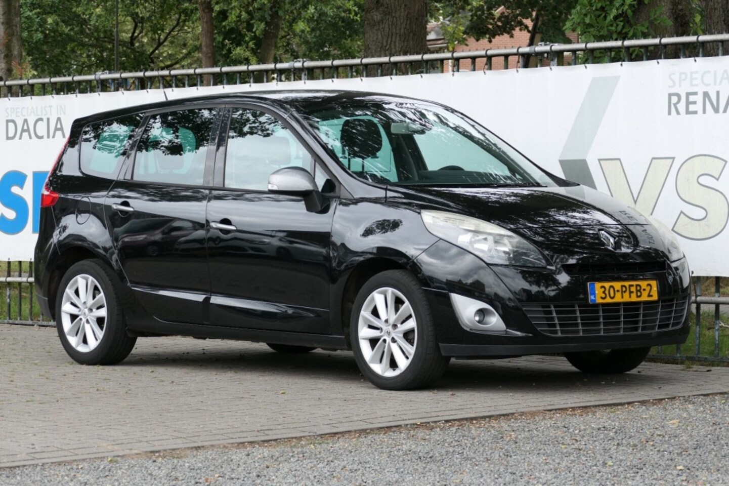 Renault Grand Scénic - TCe 130 Celsium 5pers. - AutoWereld.nl