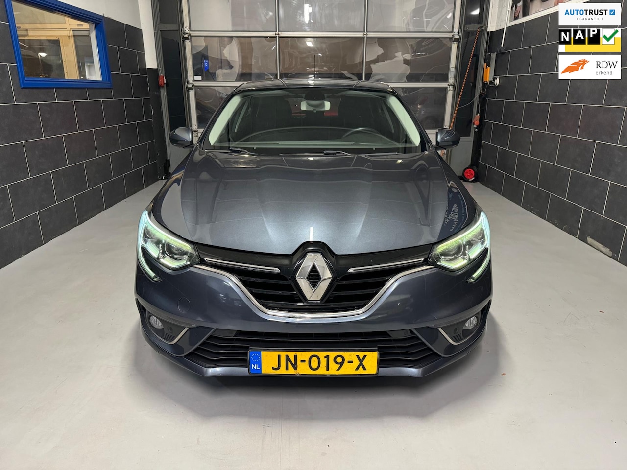 Renault Mégane - 1.2 TCe - Navi - PDC - Airco - Cruise - Elektr. Ramen & Spiegels - NAP - AutoWereld.nl