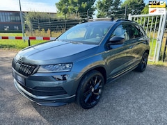 Skoda Karoq - 2.0 TSI 4x4 Sportline Panodak Virtual Camera Sportstoelen