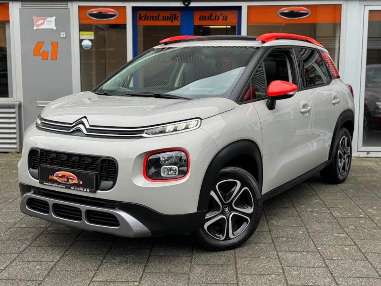 Citroën C3 Aircross - 1.2 PureTech Shine Panorama Navigatie Led Dealer Onderhouden - AutoWereld.nl