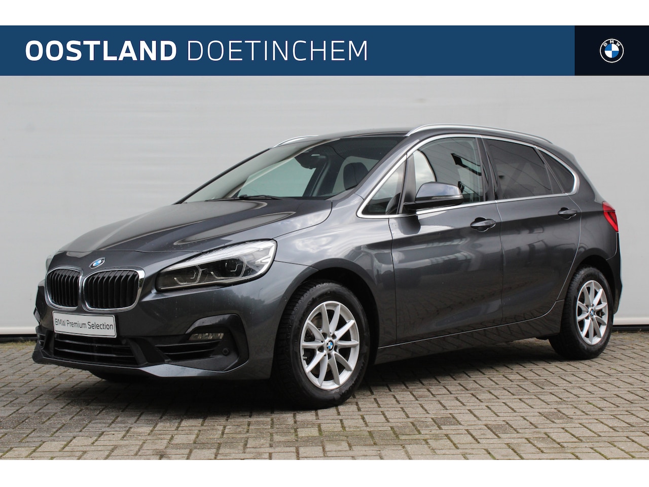 BMW 2-serie Active Tourer - 218i Executive Automaat / Achteruitrijcamera / Sportstoelen / Park Assistant / LED / Cruis - AutoWereld.nl