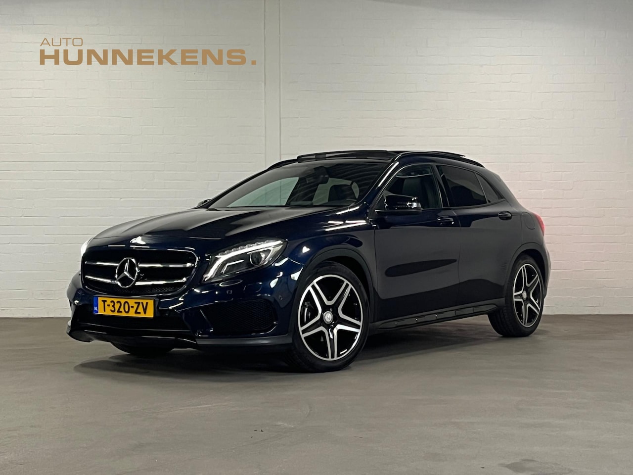 Mercedes-Benz GLA-Klasse - 200 AMG | Night pakket | Open dak | Camera | Cruise & Climate c. | 19” AMG wielen - AutoWereld.nl