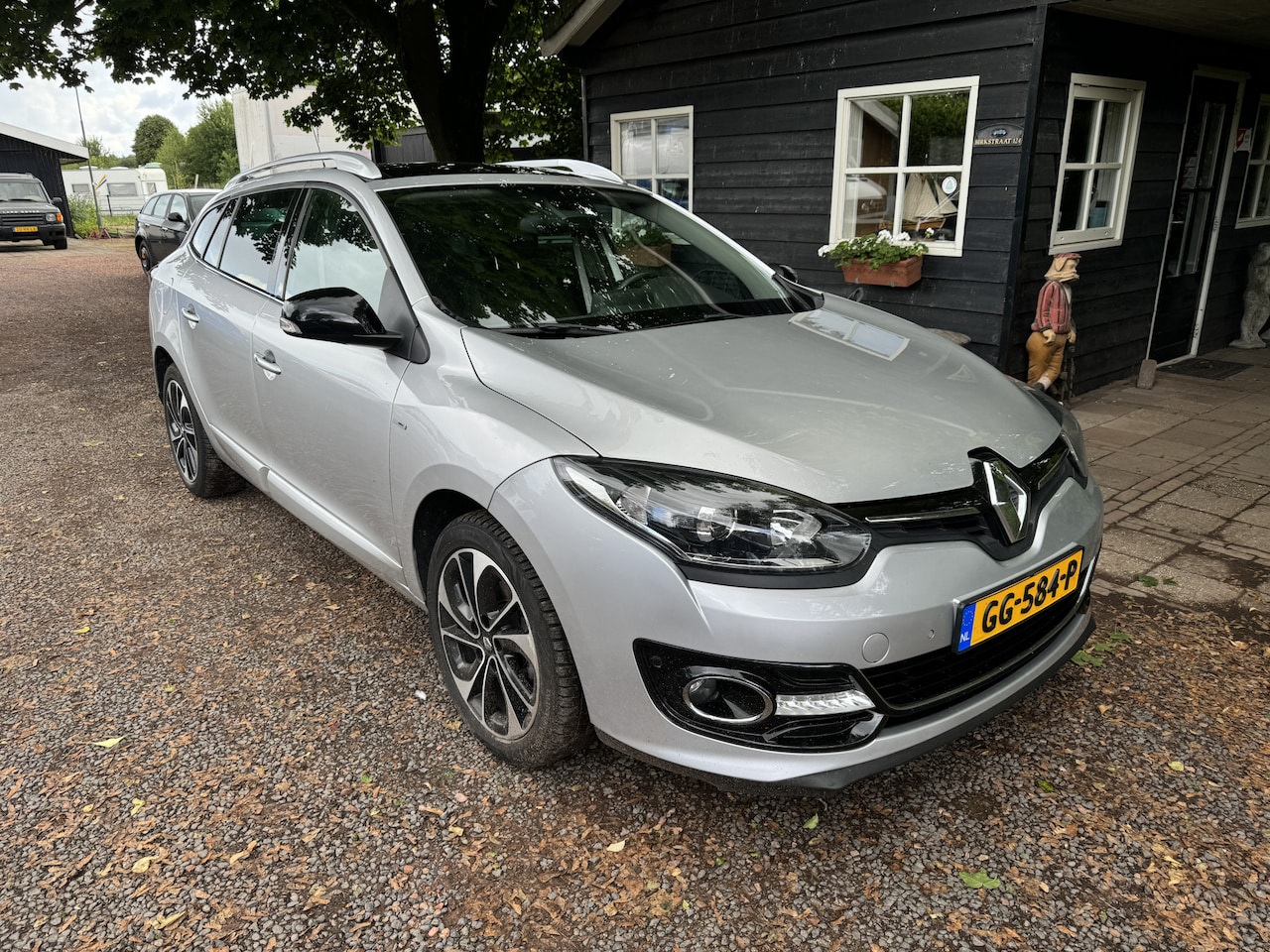 Renault Mégane Estate - 1.2 TCe BOSE|PANO|XENON|CAM|PDC - AutoWereld.nl