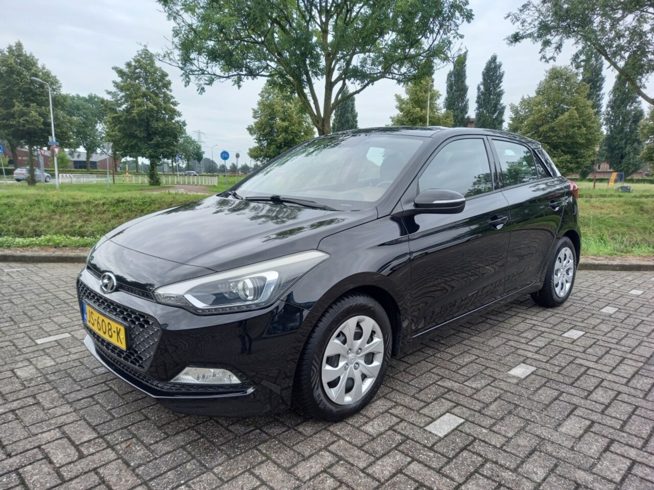 Hyundai i20 - 1.2 HP Business Ed. - AutoWereld.nl