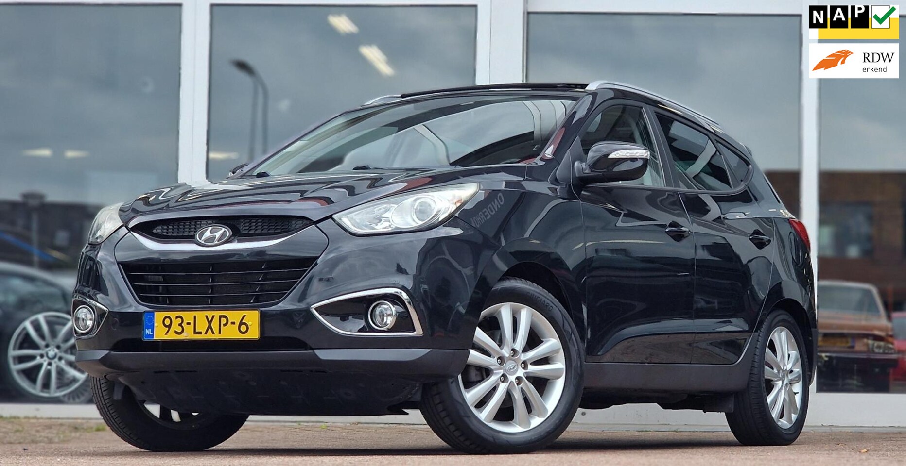 Hyundai ix35 - 2.0i i-Catcher Lerenbekleding Trekhaak Open dak Nieuwe Apk! - AutoWereld.nl