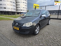 Volkswagen Polo - 1.4 TDI Comfortline BlueMotion/APK 21-08-2025