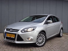 Ford Focus - 1.6i EcoBoost LuxeTitanium Volledig Onderhoudsboekje