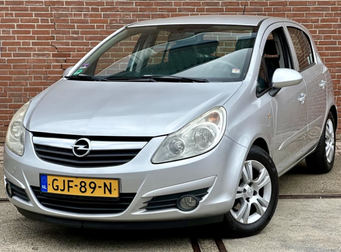 Opel Corsa - 1.2-16V Business 1.2-16V Business - AutoWereld.nl