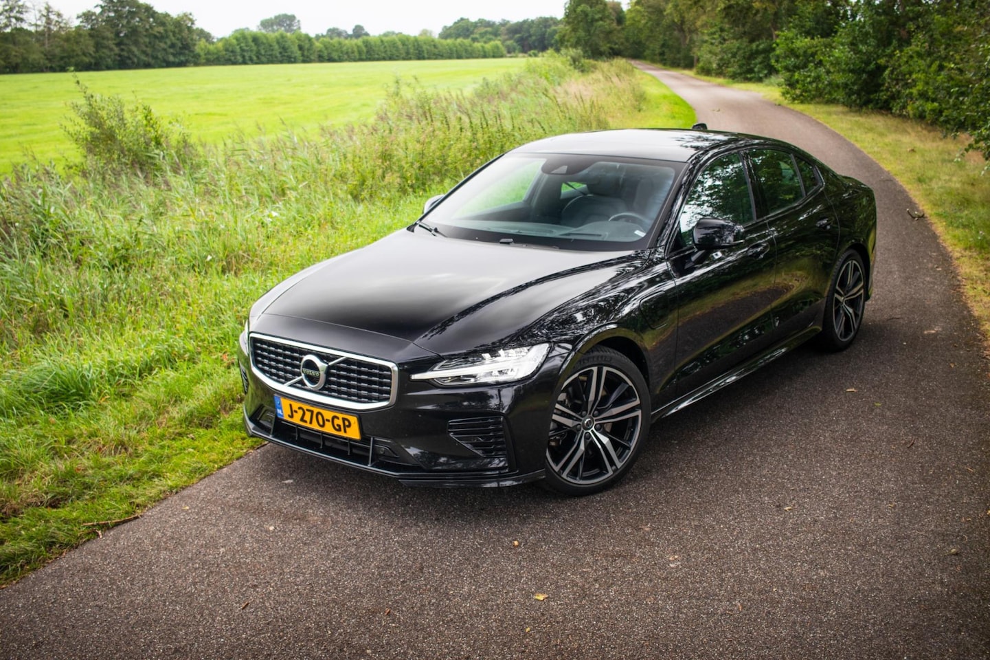 Volvo S60 - 2.0 T6 AWD Twin Engine R-Design - AutoWereld.nl