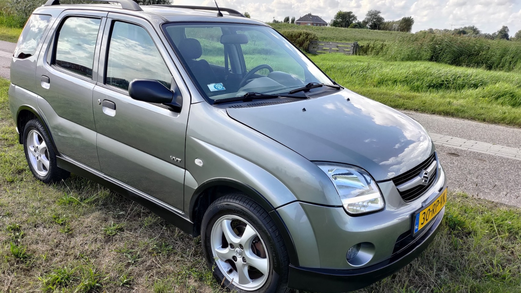 Suzuki Ignis - 1.3-16V FreeStyle - AutoWereld.nl