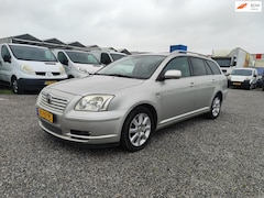 Toyota Avensis Wagon - 2.2 D-4D Linea Luna Clima Apk Nap