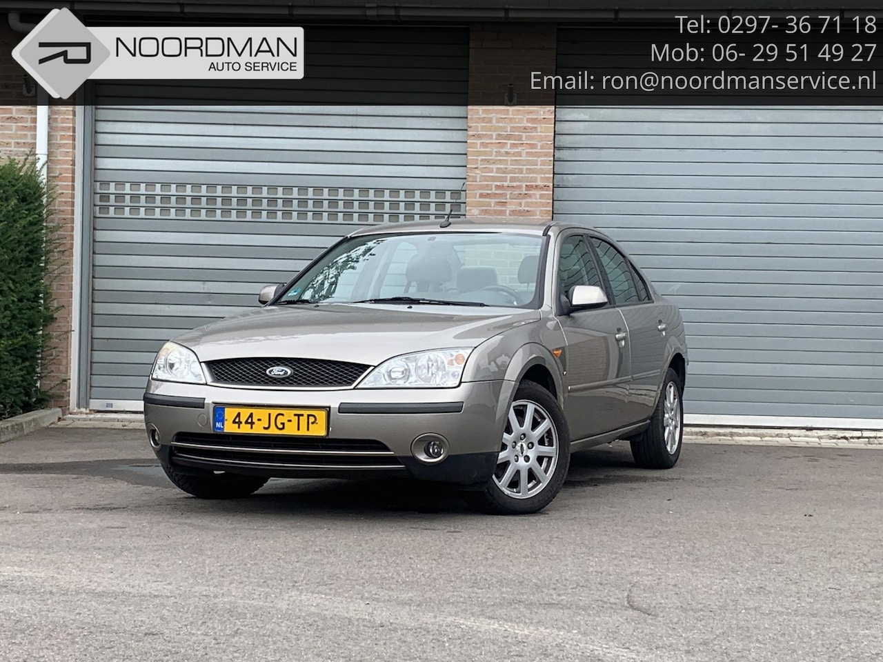 Ford Mondeo - 2.5 V6 Collection Automaat - AutoWereld.nl