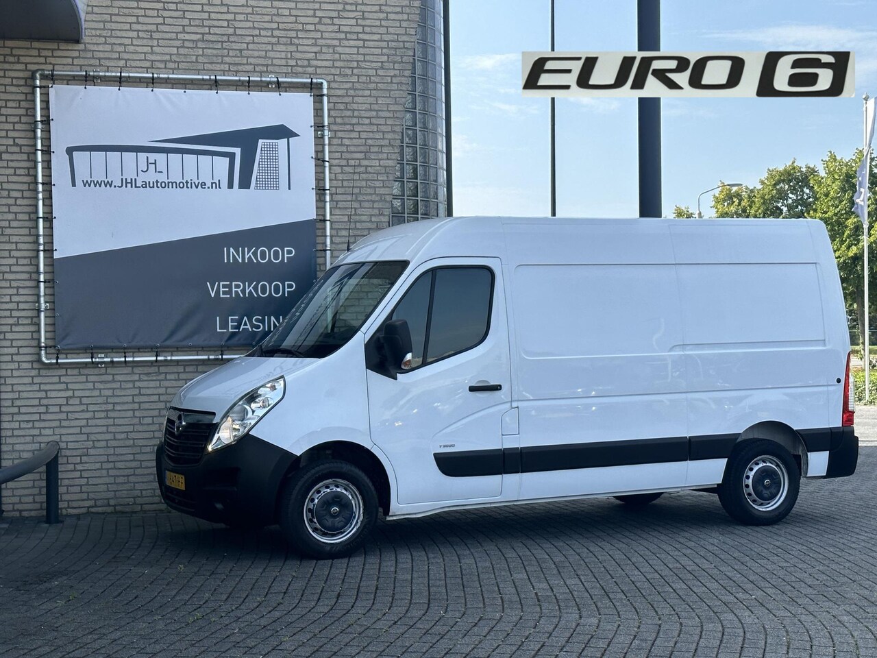 Opel Movano - 2.3 CDTI L2H2*CRUISE*A/C*TREKHAAK*TEL*3PERSOONS* - AutoWereld.nl