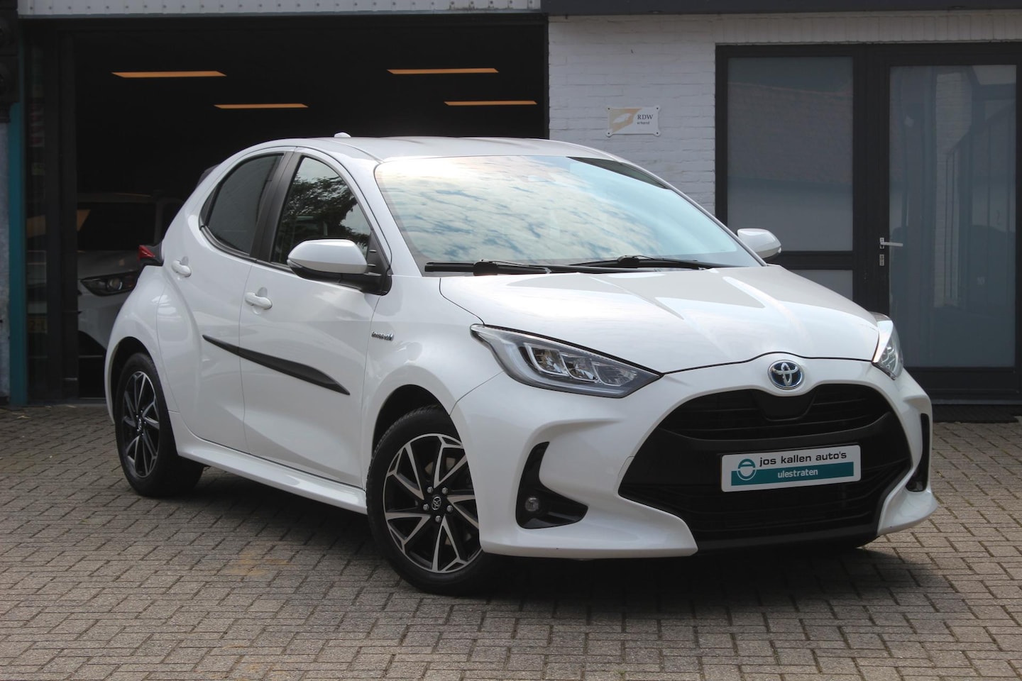 Toyota Yaris - 1.5 Hybrid Dynamic Carplay, LED, Camera, Clima. - AutoWereld.nl