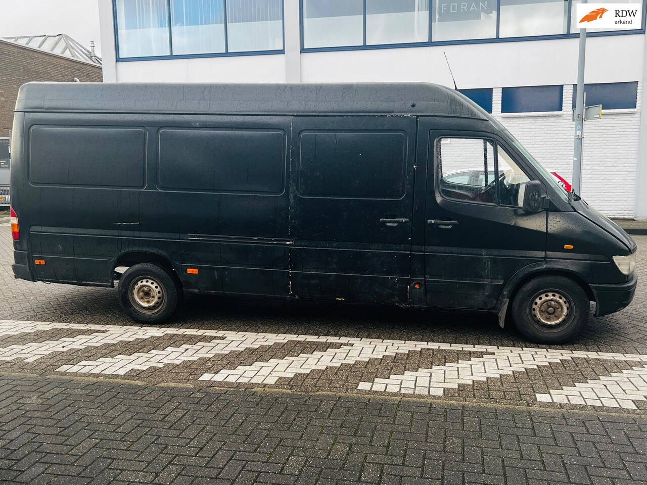 Mercedes-Benz Sprinter - 310D Bestelwagen - AutoWereld.nl