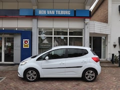 Kia Venga - 1.6 CVVT 125pk ExecutiveLine UNIEK