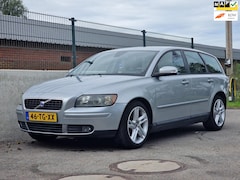 Volvo V50 - 2.0 Edition II Sport (Trekhaak / Schuifdak / Climate / Cruise)