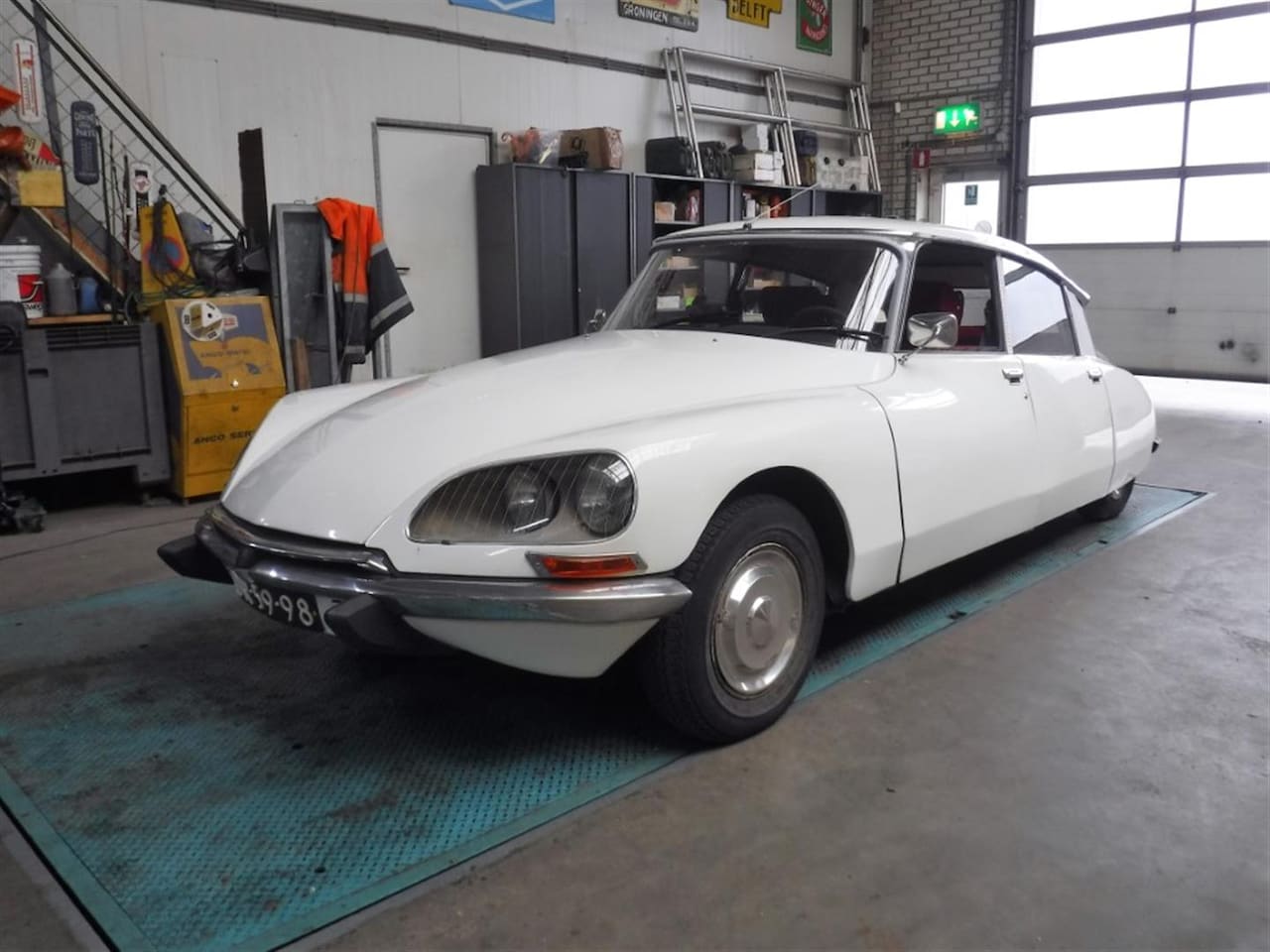 Citroën DS - DS 20 "benzine en LPG" - AutoWereld.nl