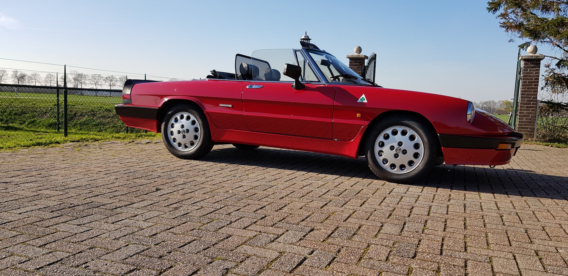 Alfa Romeo Spider - 2.0 QV - AutoWereld.nl