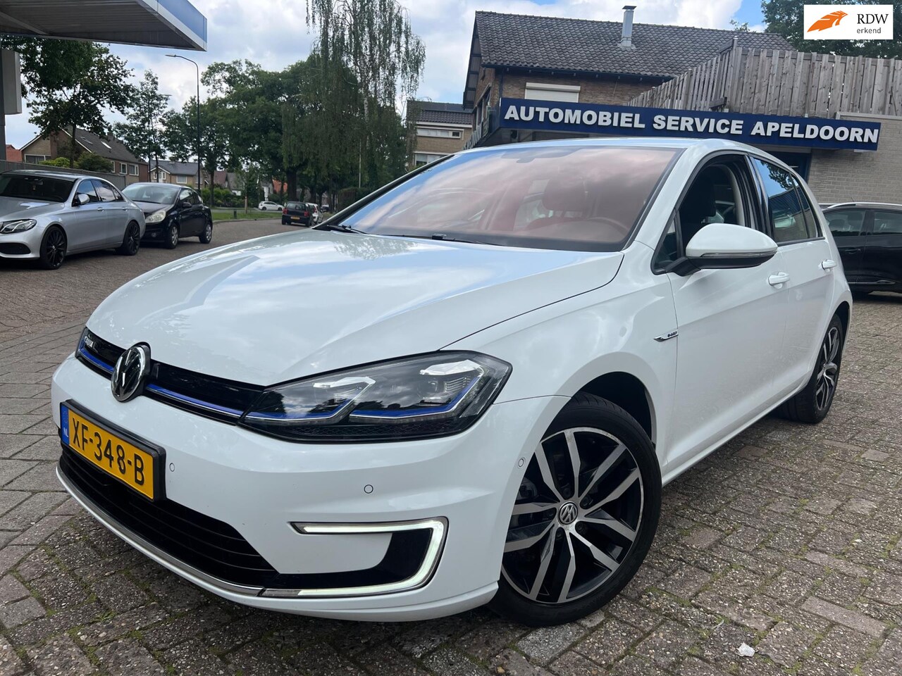 Volkswagen e-Golf - E-Golf AUTOMAAT *VIRTUAL COCKP.*ACC**CLIMA*NAVI*P.PILOOT*LM. VELGEN* - AutoWereld.nl