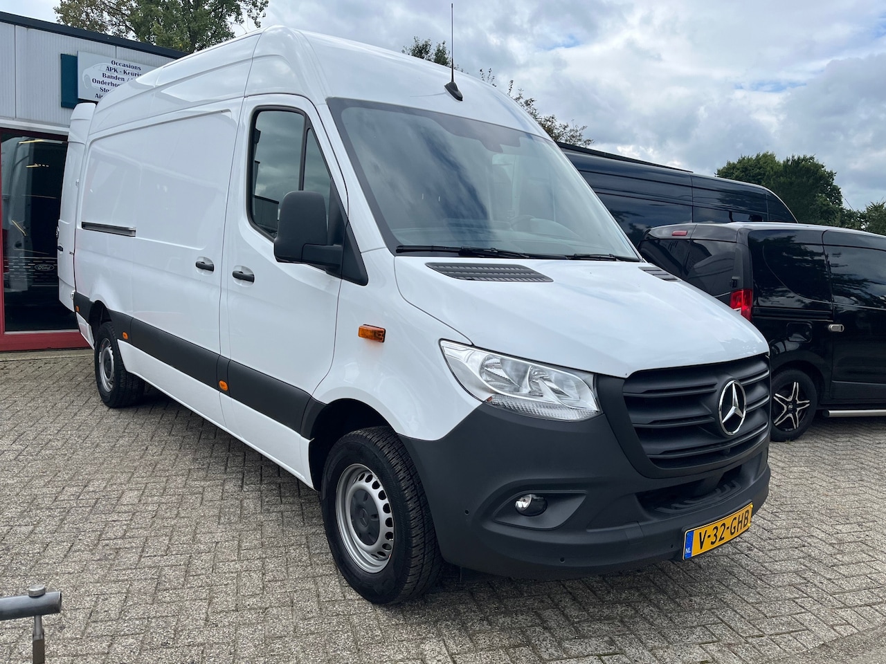 Mercedes-Benz Sprinter - 317 1.9 CDI L2H1 RWD 3.5 trekhaak bj 2023 - AutoWereld.nl