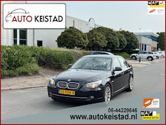 BMW 5-serie - 523i BUSINESS LEDER/NAVIGATIE/CRUISE NETTE STAAT