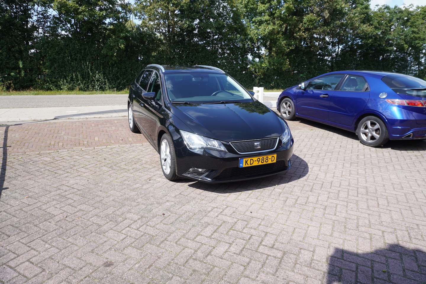 Seat Leon ST - 1.0 EcoTSI Style Connect TREKHAAK CARPLAY NAVI CRUISE CLIMA - AutoWereld.nl