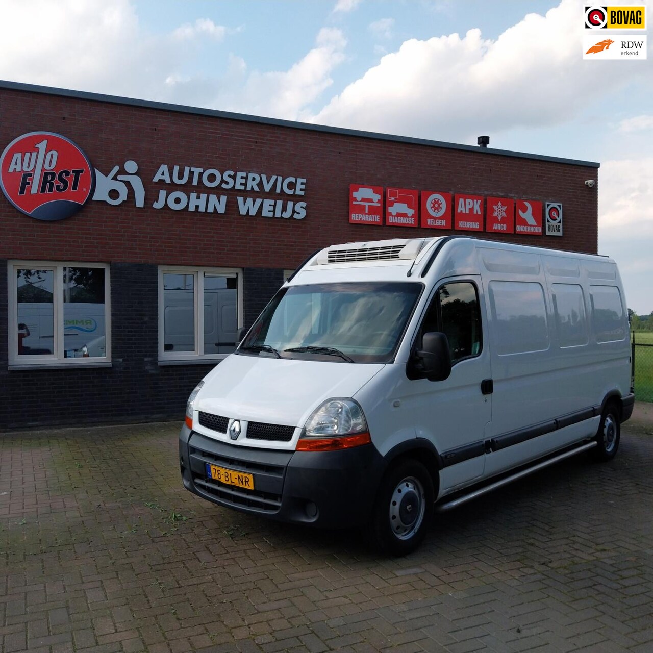 Renault Master - Koelbus, 2.5dCi L3 H2, lage km.stand! - AutoWereld.nl