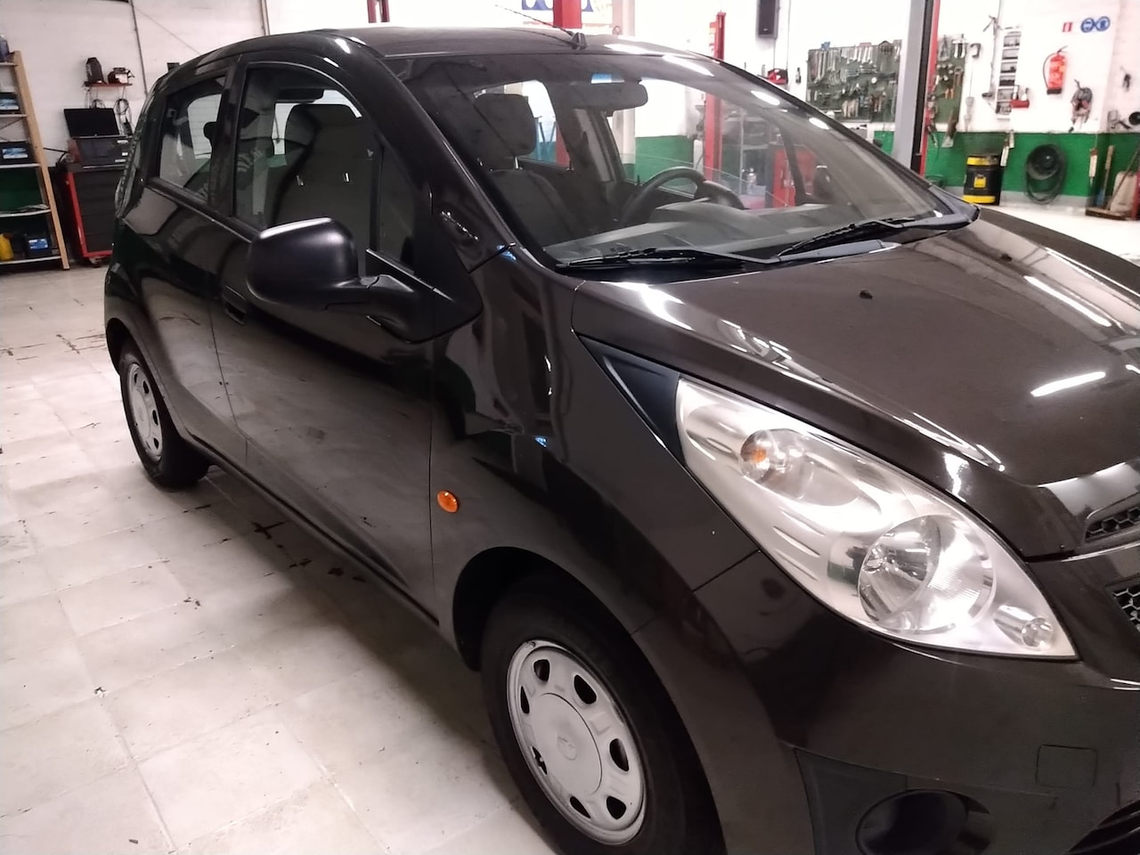 Chevrolet Spark - 1.0 16V L 5-deurs, NAP - AutoWereld.nl