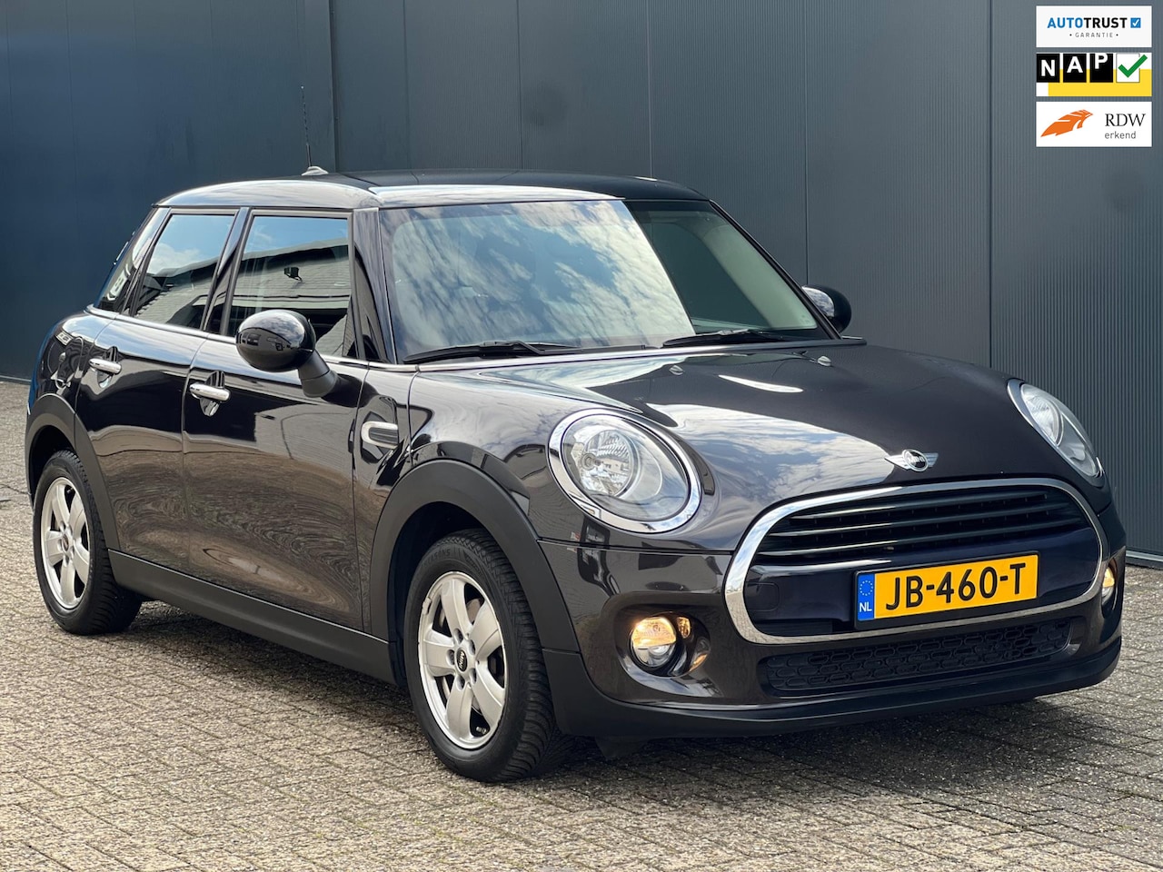 MINI Cooper - Mini 1.5 Business 1e Eigenaar Automaat Topstaat’ - AutoWereld.nl