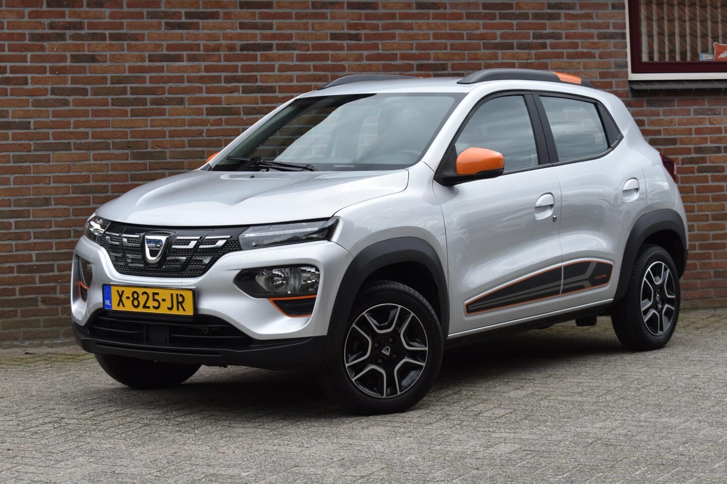 Dacia Spring - Expression 27 kWh '22 Leder Cruise Navi Inruil mogelijk - AutoWereld.nl