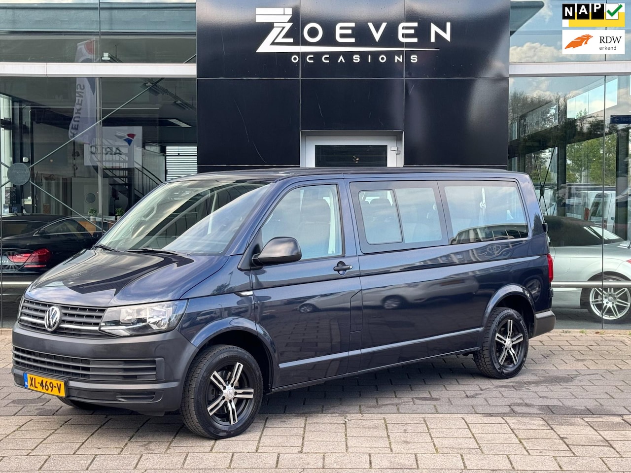 Volkswagen Transporter Kombi - 2.0 TDI L2H2 Comfortline 2.0 TDI L2H2 Comfortline - AutoWereld.nl