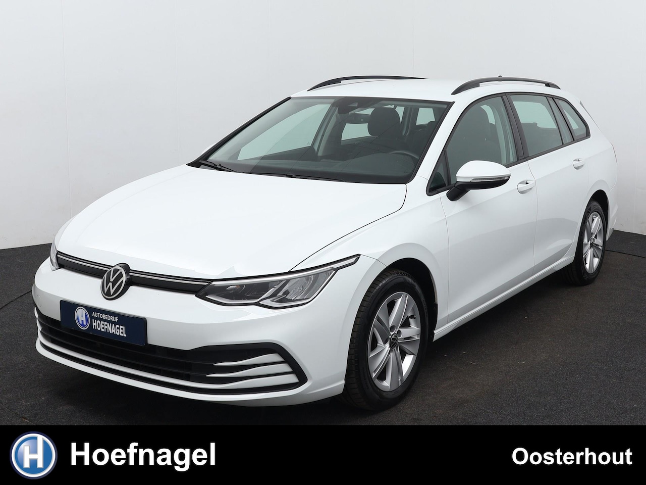 Volkswagen Golf Variant - 1.5 eTSI Life | Adaptive Cruise Control | Parkeersensoren | Stoelverwarming - AutoWereld.nl