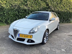 Alfa Romeo Giulietta - 1.4 T Distinctive