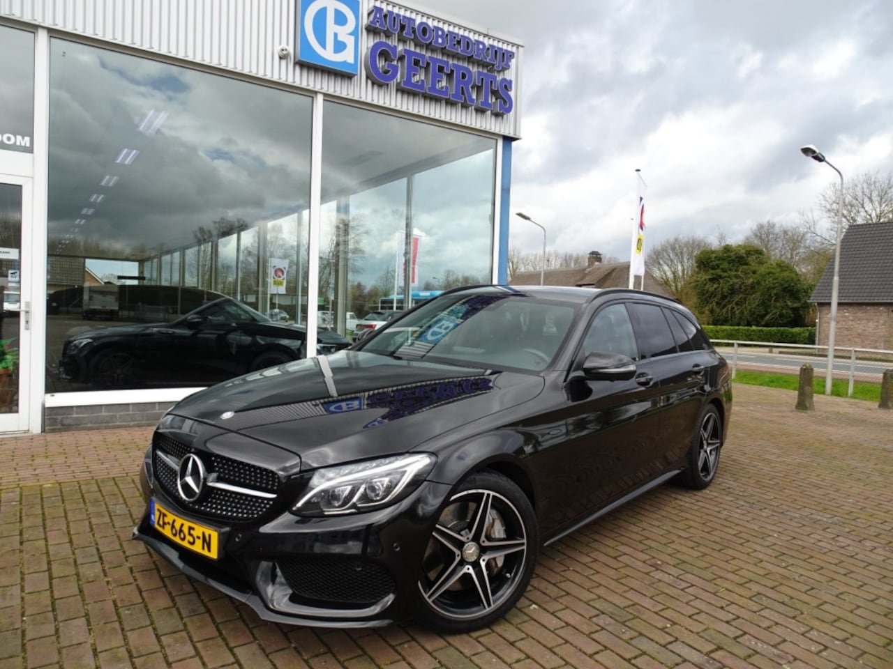 Mercedes-Benz C-klasse - C450 AMG 4MATIC 370pk Leder/360 camera/Trekhaak/Stoelverwarming+ - AutoWereld.nl