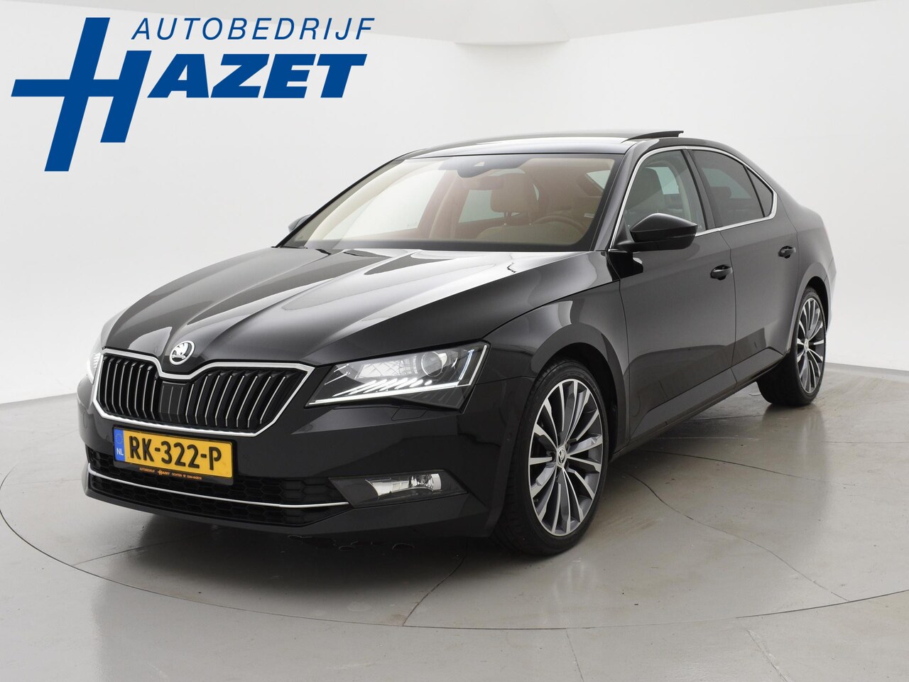 Skoda Superb - 1.4 TSI ACT 150 PK DSG AUT. + 19 INCH / ADAPTIVE CRUISE / PANORAMA / CANTON / LEDER/ALCANT - AutoWereld.nl