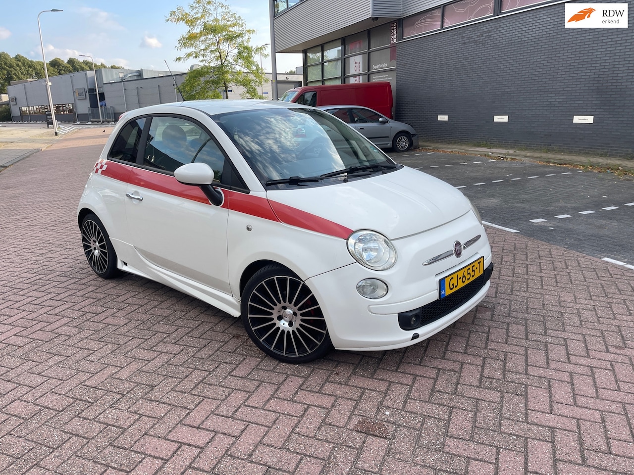 Fiat 500 - 1.2 Lounge NEW APK Sport Stoelen AIRCO Half LEER - AutoWereld.nl