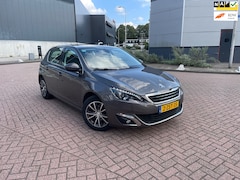 Peugeot 308 - 1.2 PureTech Allure LED Koplampen NAP NAVI CLIMA Camera