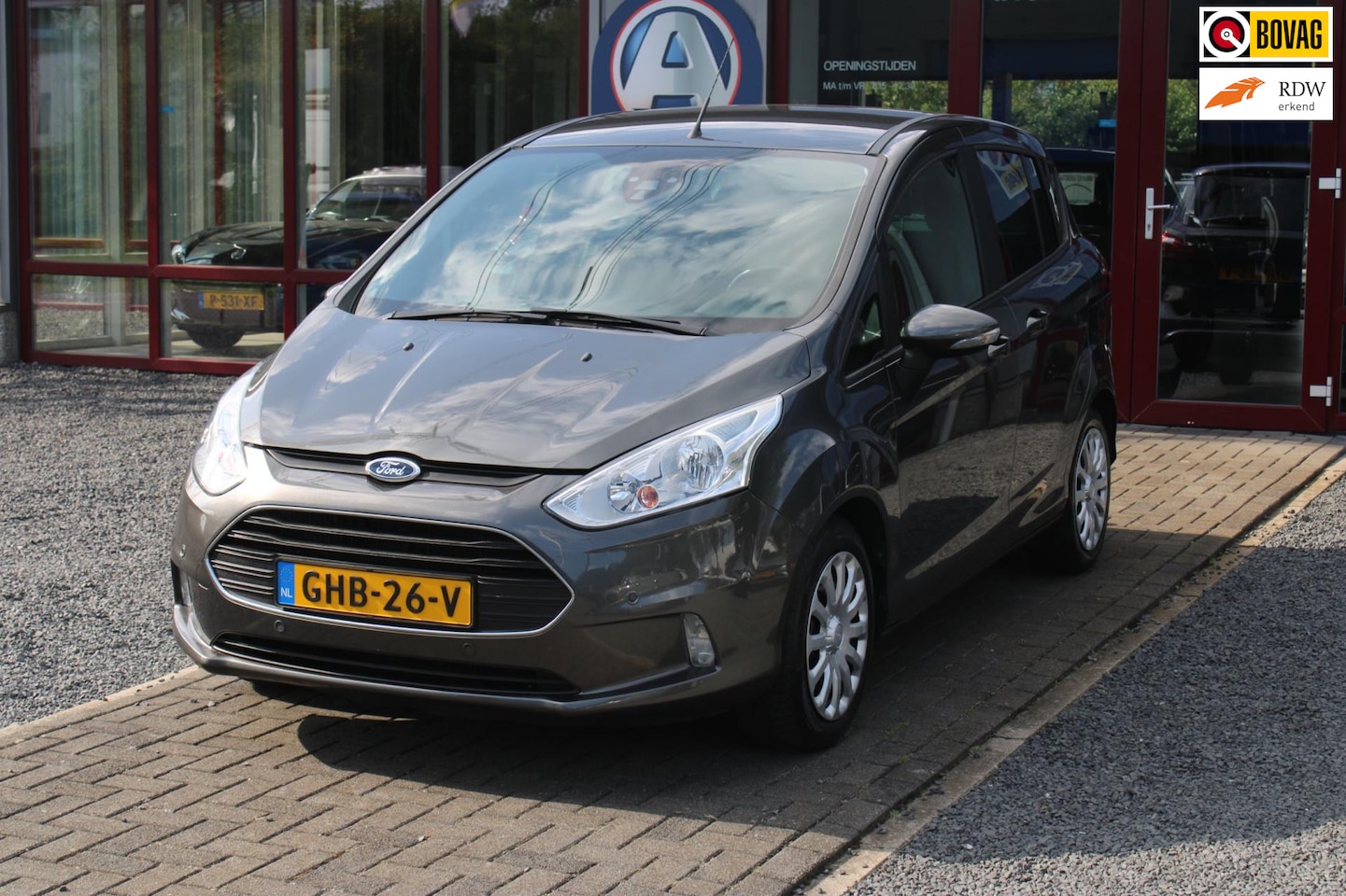 Ford B-Max - 1.0 EcoBoost Titanium TREKHAAK AIRCO PDC - AutoWereld.nl