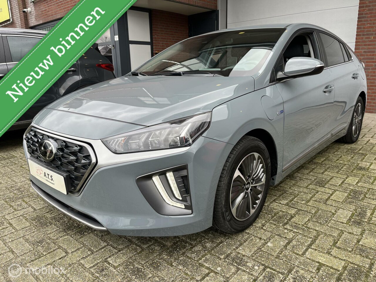 Hyundai IONIQ - 1.6 GDi PHEV PLUG-IN*LED*NAVI*INFINITY*CAMERA* - AutoWereld.nl