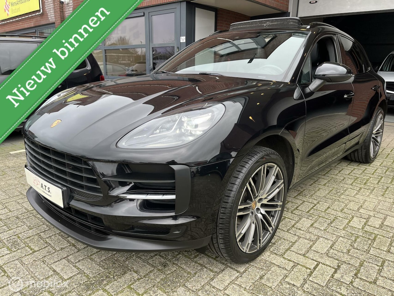 Porsche Macan - 2.0 245PK NAVI*PANO-DAK*LED*LEDER*21-INCH LM* - AutoWereld.nl